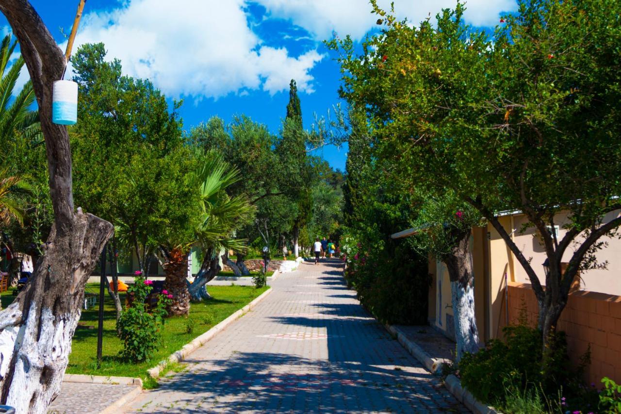 Kayalar Blue Beach Hotel Sazlı 外观 照片