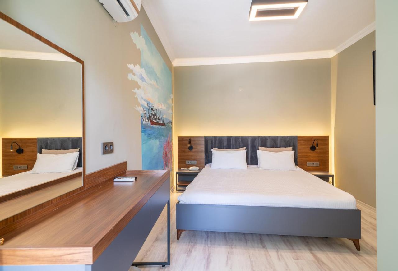 Kayalar Blue Beach Hotel Sazlı 外观 照片