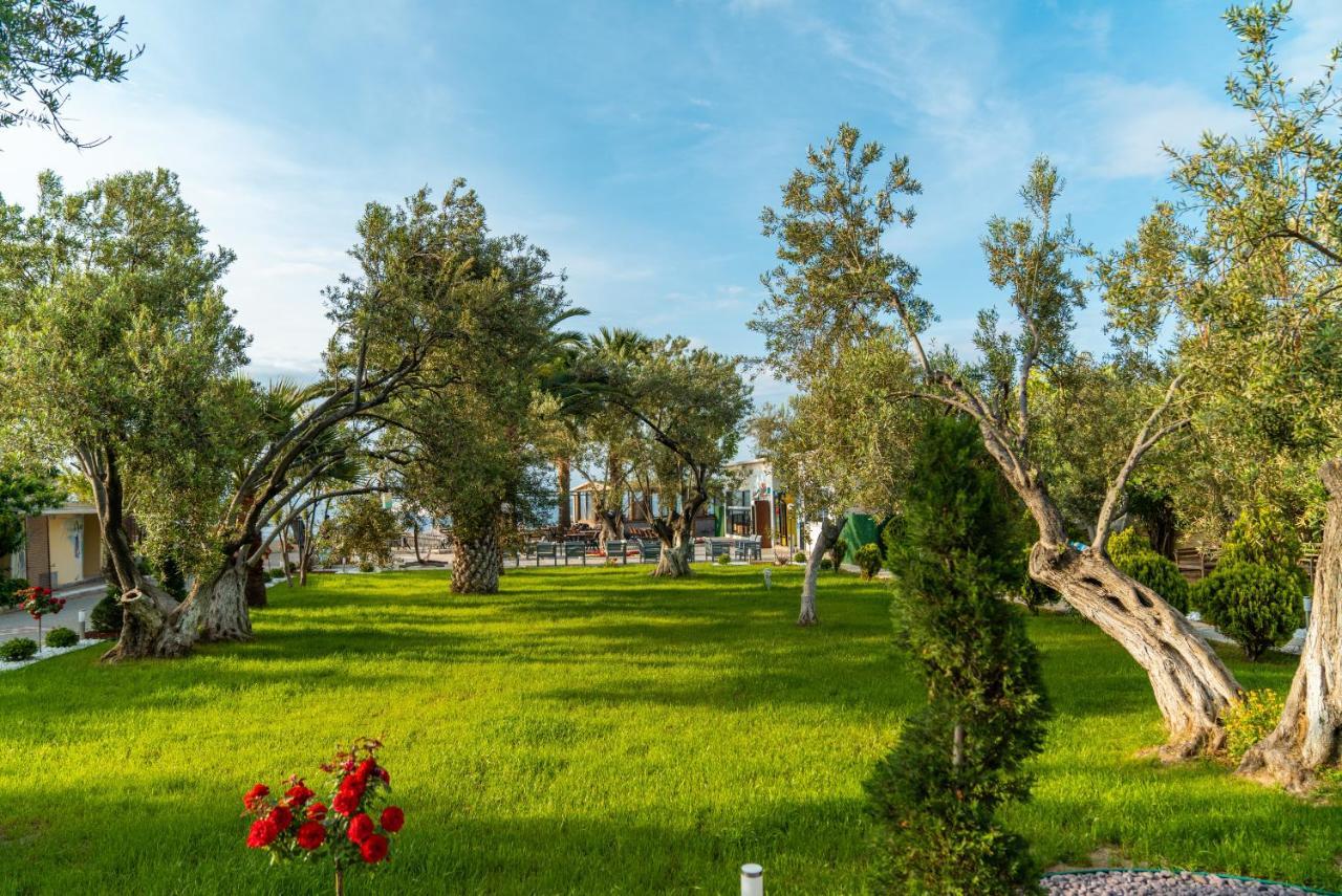 Kayalar Blue Beach Hotel Sazlı 外观 照片