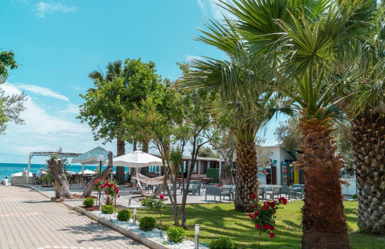 Kayalar Blue Beach Hotel Sazlı 外观 照片